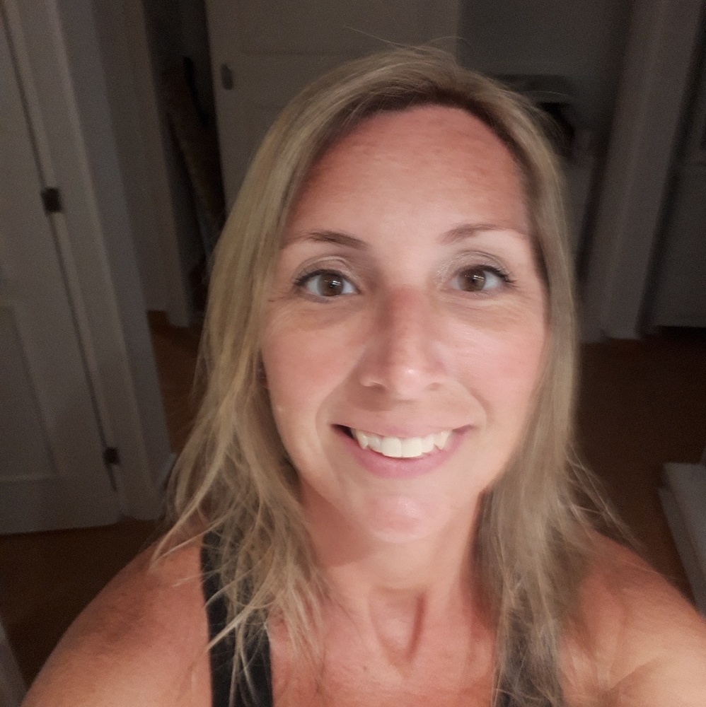 Meet your Posher, Andrea